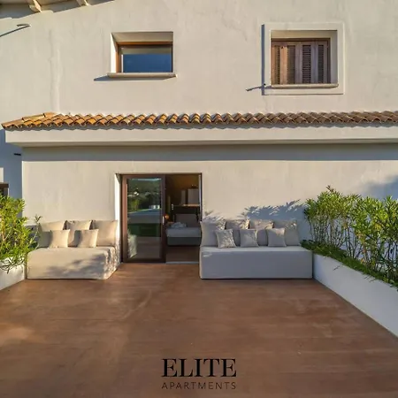 Hotel apartamentowy Lussuosa Con Piscina A Porto Rotondo Cugnana