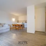 Ianuaria, Raffinata Con Piscina A Porto Rotondo アパートホテル 3*