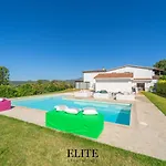 Ianuaria, Raffinata Con Piscina A Porto Rotondo