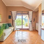 Ianuaria, Raffinata Con Piscina A Porto Rotondo