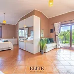 Ianuaria, Raffinata Con Piscina A Porto Rotondo Lägenhetshotell 3*