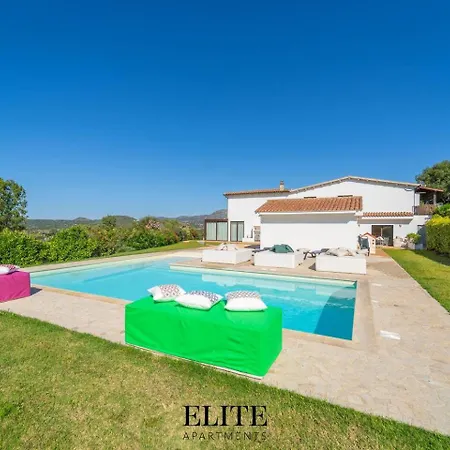Lussuosa Con Piscina A Porto Rotondo