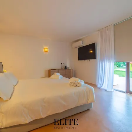 Lussuosa Con Piscina A Porto Rotondo Aparthotel *