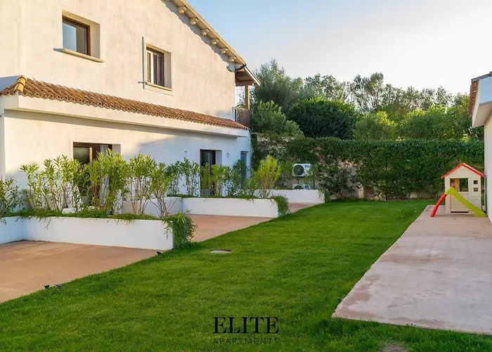 Apartmanhotel Lussuosa Con Piscina A Porto Rotondo Cugnana